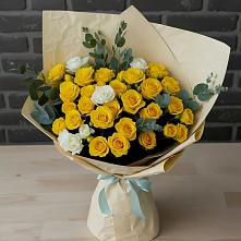 Букет цветов из:  Розы #REPLACE_PRED# Цибино