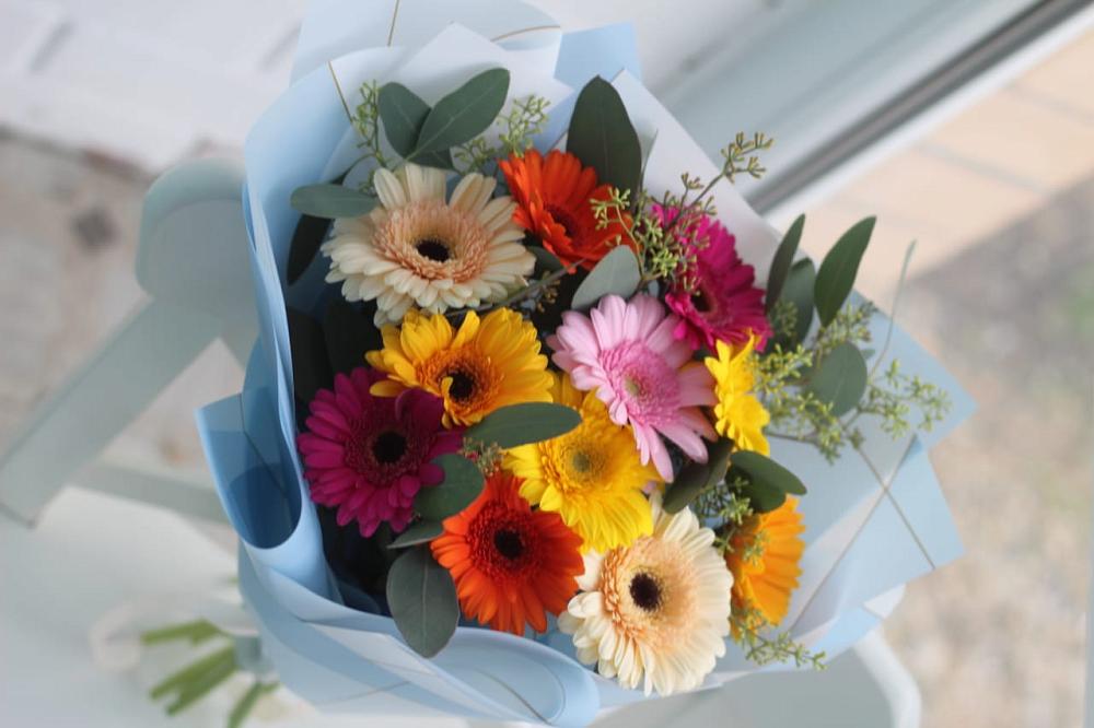 Букет цветов из: Герберы в Цибино