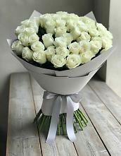 Букет 35 Белых роз в Цибино