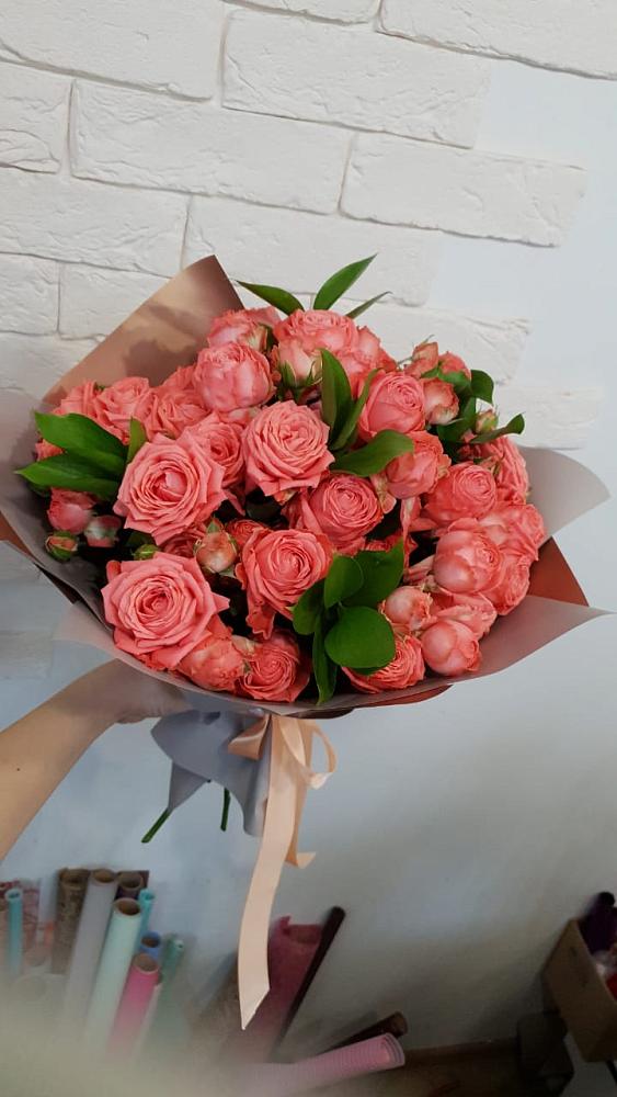 Букет цветов из: Розы в Цибино