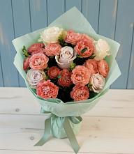 Букет цветов из:  Розы в Цибино