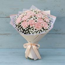 Букет цветов из:  Гвоздики в Цибино