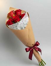Букет цветов из:  Розы в Цибино