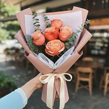 Букет цветов из:  Розы #REPLACE_PRED# Цибино