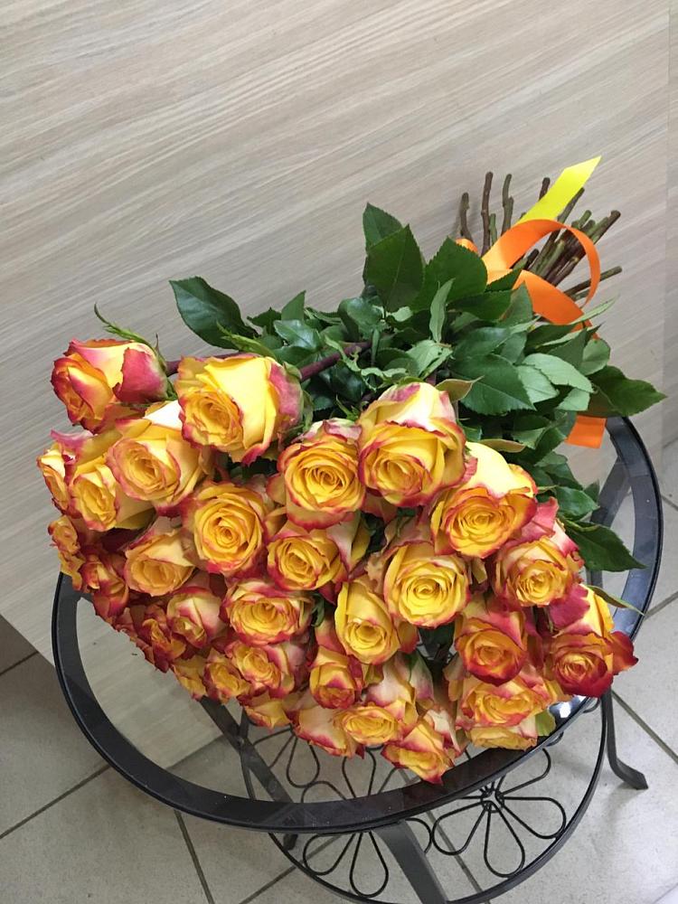 Букет Желтые розы в Цибино