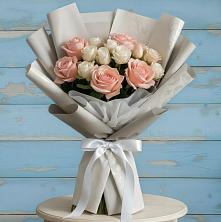 Букет цветов из:  Розы в Цибино