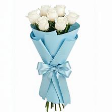 Букет 7 белых роз Проуд в Цибино