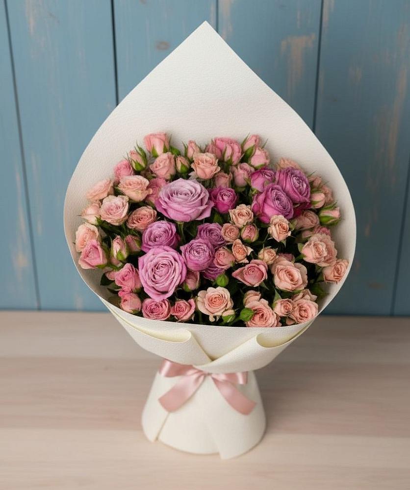 Букет цветов из: Розы в Цибино