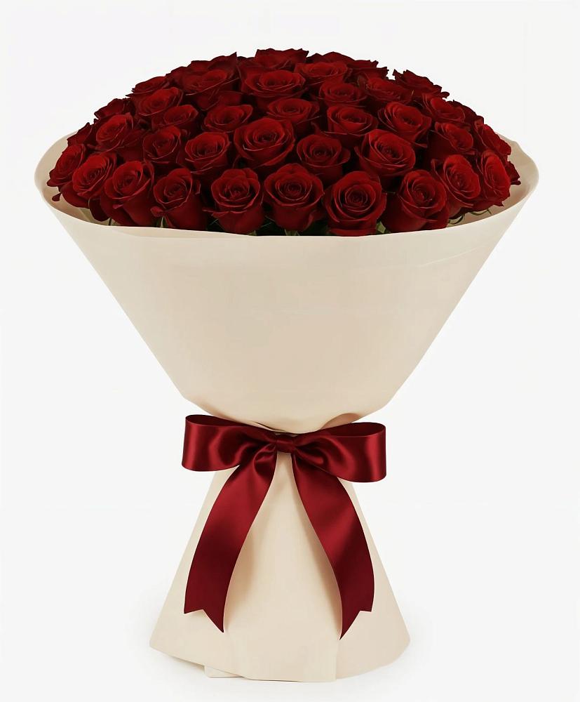 Букет 101 Бордовая роза Блэк Бакарра в Цибино