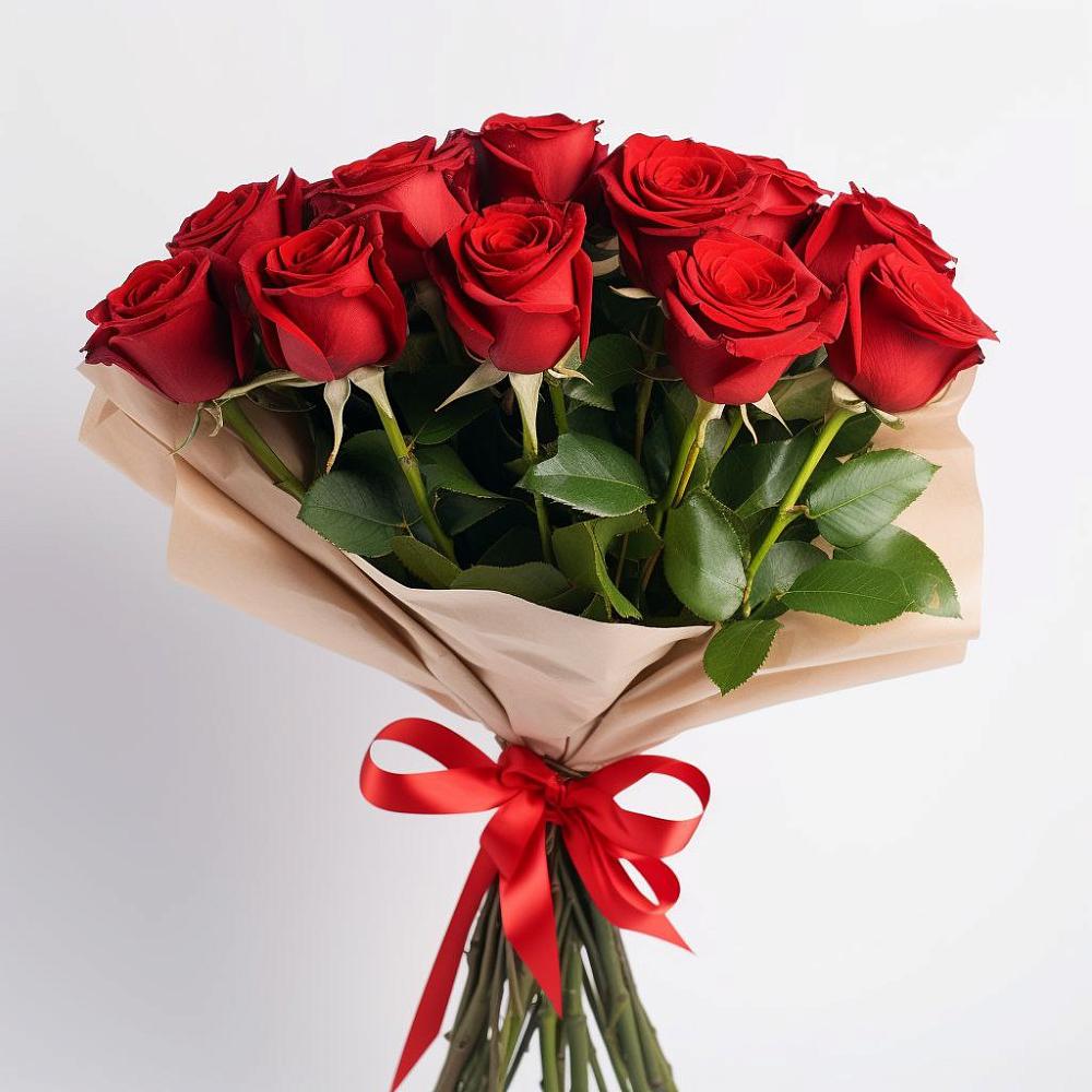 Букет 11 Красных роз Эдлесс Лав в Цибино